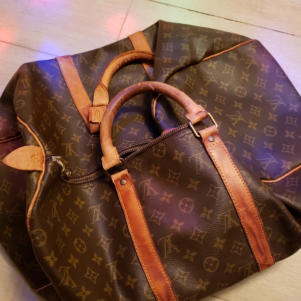 Louis vuitton duffle bag